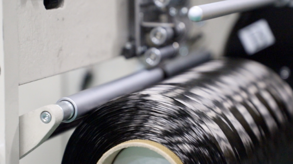 大丝束碳纤维国产化：中国石化引领行业发展