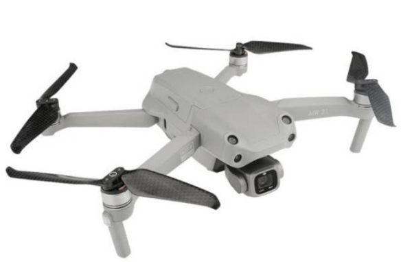 碳纤维复合材料：航空航天与汽车工业的革命性材料